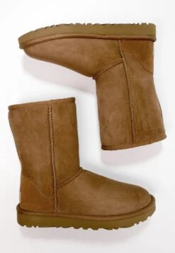 Ugg Classic Short - Korte Laarzen - Chestnut -Ugg Verkoopwinkel 00123b1691664a40a6e32bc5caa3f4b6