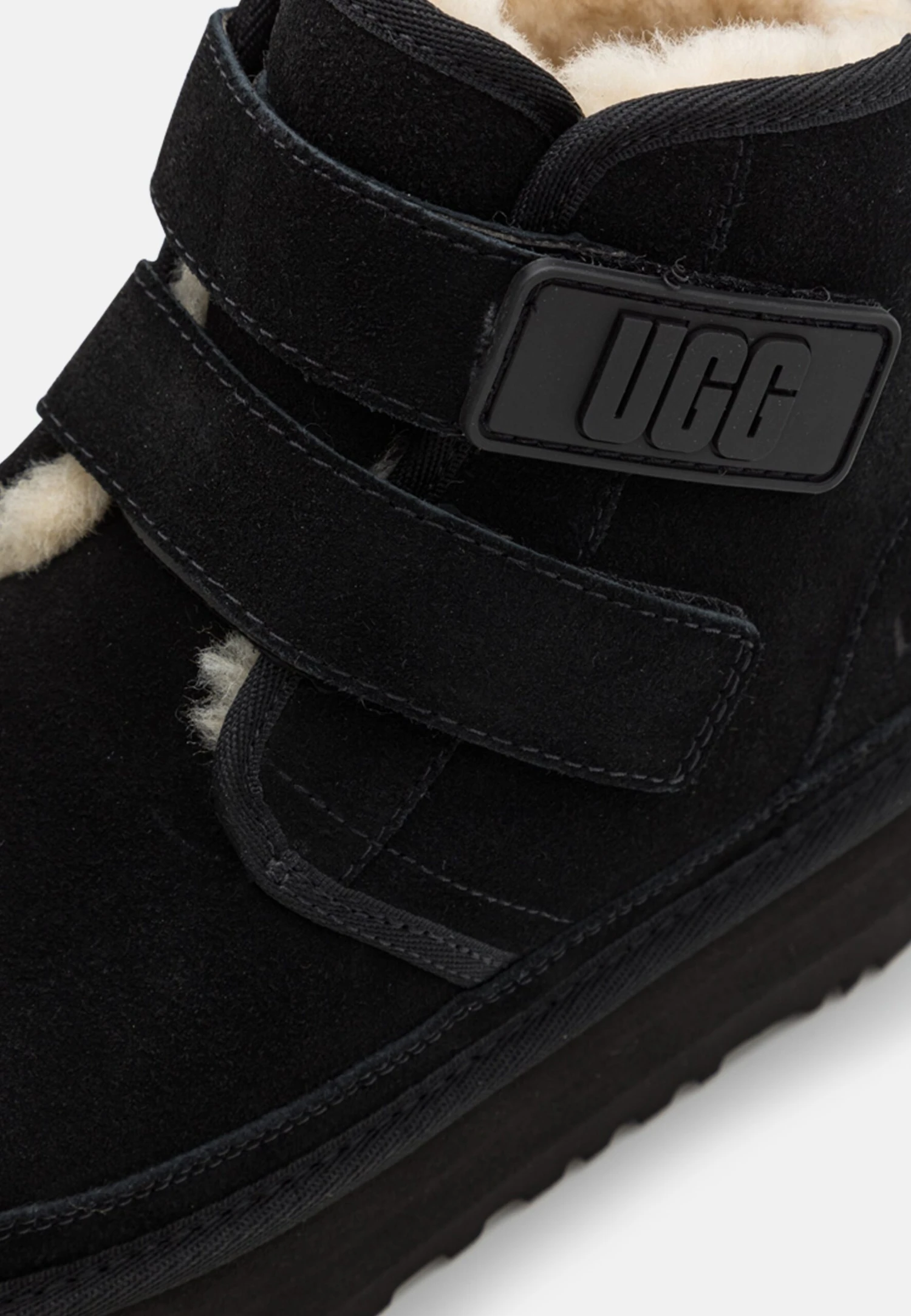Ugg Neumel Platform Unisex - Korte Laarzen - Black 8 Ugg Neumel Platform Unisex - Korte Laarzen - Black - Afbeelding 6