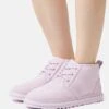 Ugg Neumel - Korte Laarzen - Lavender Fog 1 Ugg Neumel - Korte Laarzen - Lavender Fog -Ugg Verkoopwinkel 05e0f9f8c61d46a88e005bd66cde3fa0