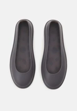 Ugg Boot Guard - Steun- En Inlegzolen - Black 11 Ugg Boot Guard - Steun- En Inlegzolen - Black -Ugg Verkoopwinkel 0be0b20d01fa48e2ba435ffa9dcce334