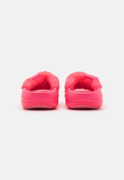 Ugg Foamo Slide - Pantoffels - Super Coral -Ugg Verkoopwinkel 1adc94b00ae24fbfb95df5a81c36d408