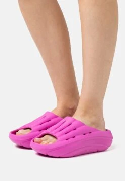 Ugg Foamo Slide - Muiltjes - Dragon Fruit