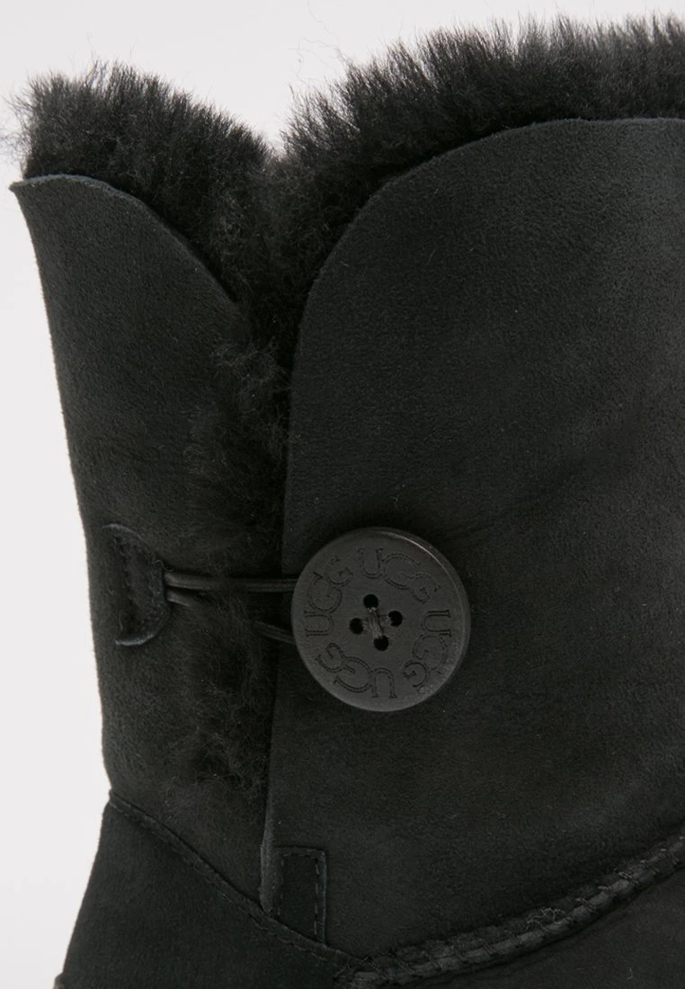 Ugg Bailey Button Ii - Korte Laarzen - Black 5 Ugg Bailey Button Ii - Korte Laarzen - Black - Afbeelding 3