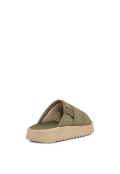 Ugg M Maxxer Slide - Muiltjes - Green 10 Ugg M Maxxer Slide - Muiltjes - Green -Ugg Verkoopwinkel 31b5576bbab94ae583308470923f215c