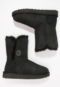 Ugg Bailey Button Ii - Korte Laarzen - Black 16 Ugg Bailey Button Ii - Korte Laarzen - Black -Ugg Verkoopwinkel 3ad7f0d2876f43199231860b1267591e