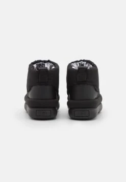 Ugg Classic Maxi Mini - Snowboots- Black 15 Ugg Classic Maxi Mini - Snowboots- Black -Ugg Verkoopwinkel 3c8a74e2365f45f286b574cb8cd1e359