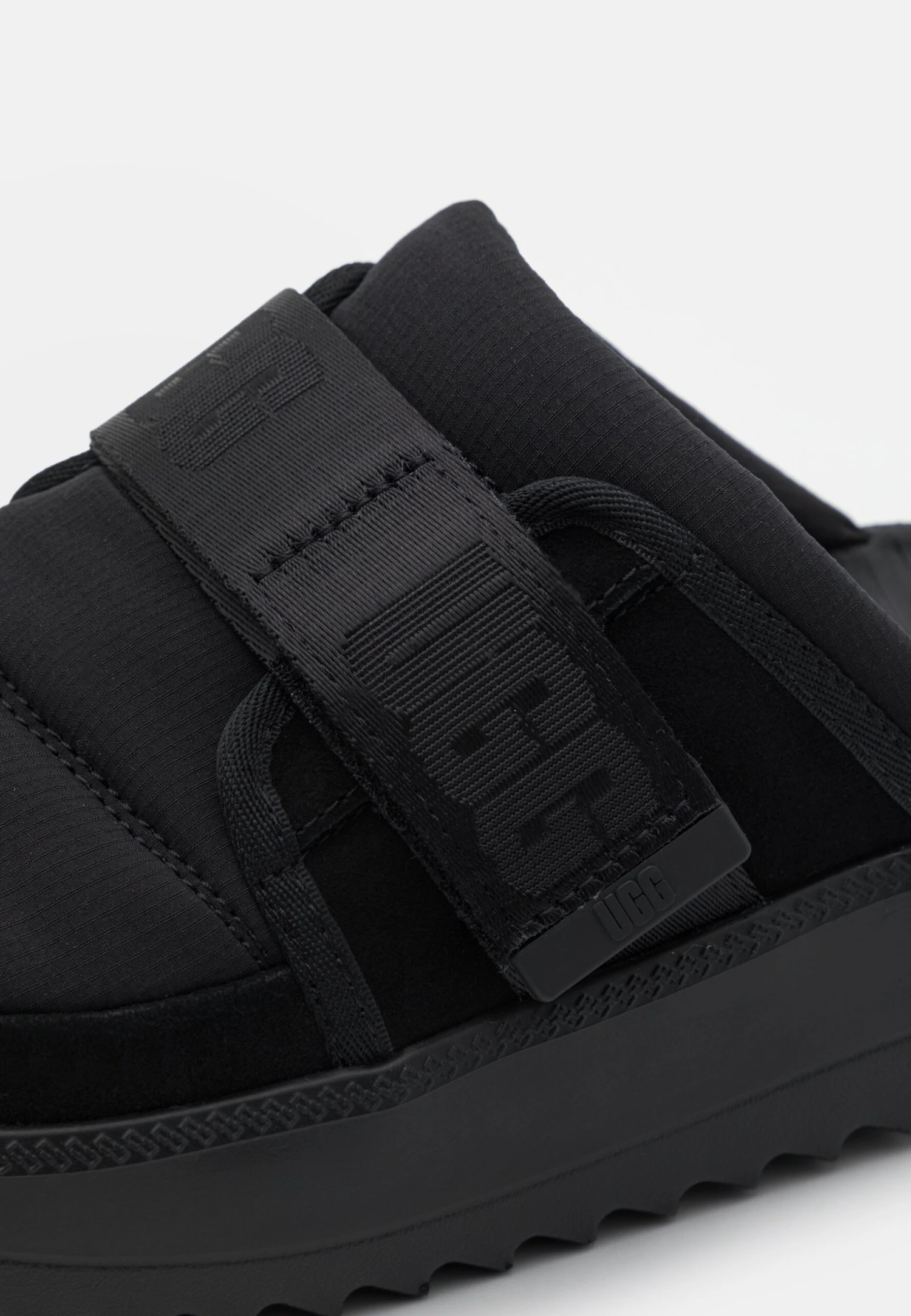 Ugg Maxxer Strap Slide - Muiltjes - Black 8 Ugg Maxxer Strap Slide - Muiltjes - Black - Afbeelding 6