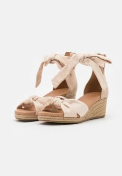 Ugg Yarrow - Sandalen Met Plateauzool - Natural 10 Ugg Yarrow - Sandalen Met Plateauzool - Natural -Ugg Verkoopwinkel 4cd6ea1d51b24905b76bec088f27f37f