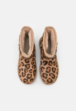 Ugg Classic Mini Spotty - Snowboots- Natural 13 Ugg Classic Mini Spotty - Snowboots- Natural -Ugg Verkoopwinkel 501f511fd17f4aa69e1b09a59b6dc21d