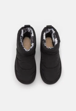 Ugg Classic Maxi Mini - Snowboots- Black 17 Ugg Classic Maxi Mini - Snowboots- Black -Ugg Verkoopwinkel 516280d323804c92aeea27e70728bd15