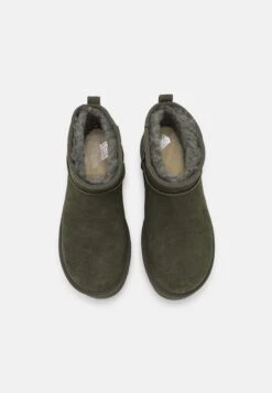 Ugg Classic Ultra Mini Platform - Enkellaarsjes Met Plateauzool - Moss Green -Ugg Verkoopwinkel 55fcb48c30d1437c926b52207fae74f0