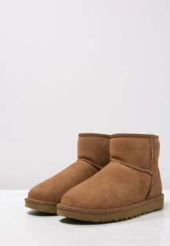 Ugg Classic Mini - Korte Laarzen - Chestnut -Ugg Verkoopwinkel 6395ffc1931a44319186fc016b0dacbe