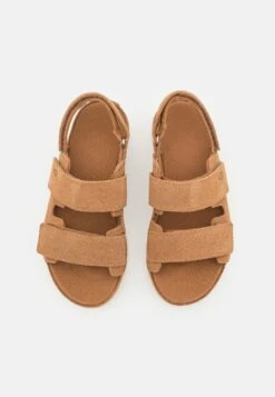 Ugg Goldenstar Slingback Unisex - Sandalen - Chestnut 11 Ugg Goldenstar Slingback Unisex - Sandalen - Chestnut -Ugg Verkoopwinkel 699ab5bf177c445fa9c5e87397844e99