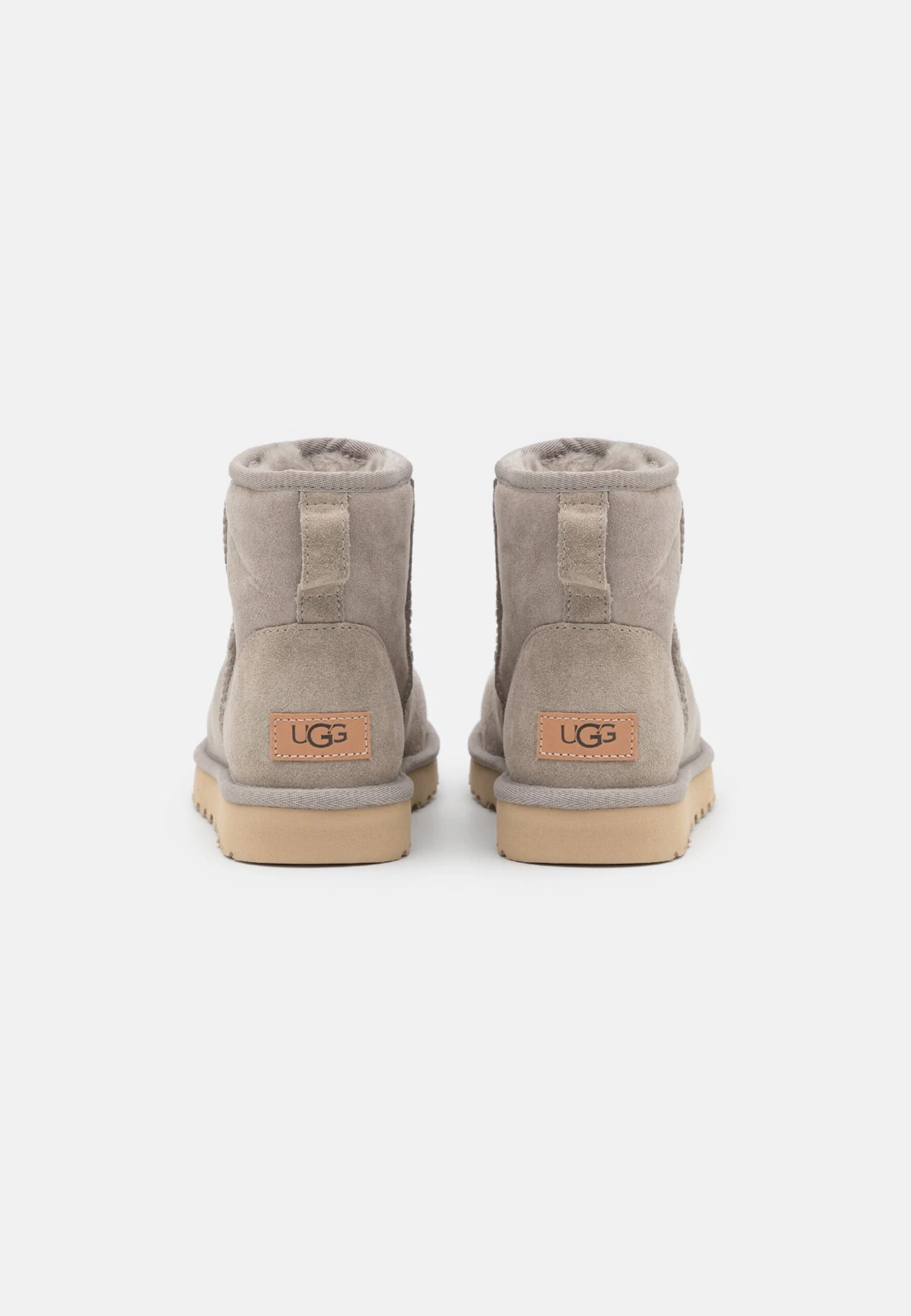 Ugg Classic Mini - Korte Laarzen - Light Grey 5 Ugg Classic Mini - Korte Laarzen - Light Grey - Afbeelding 3
