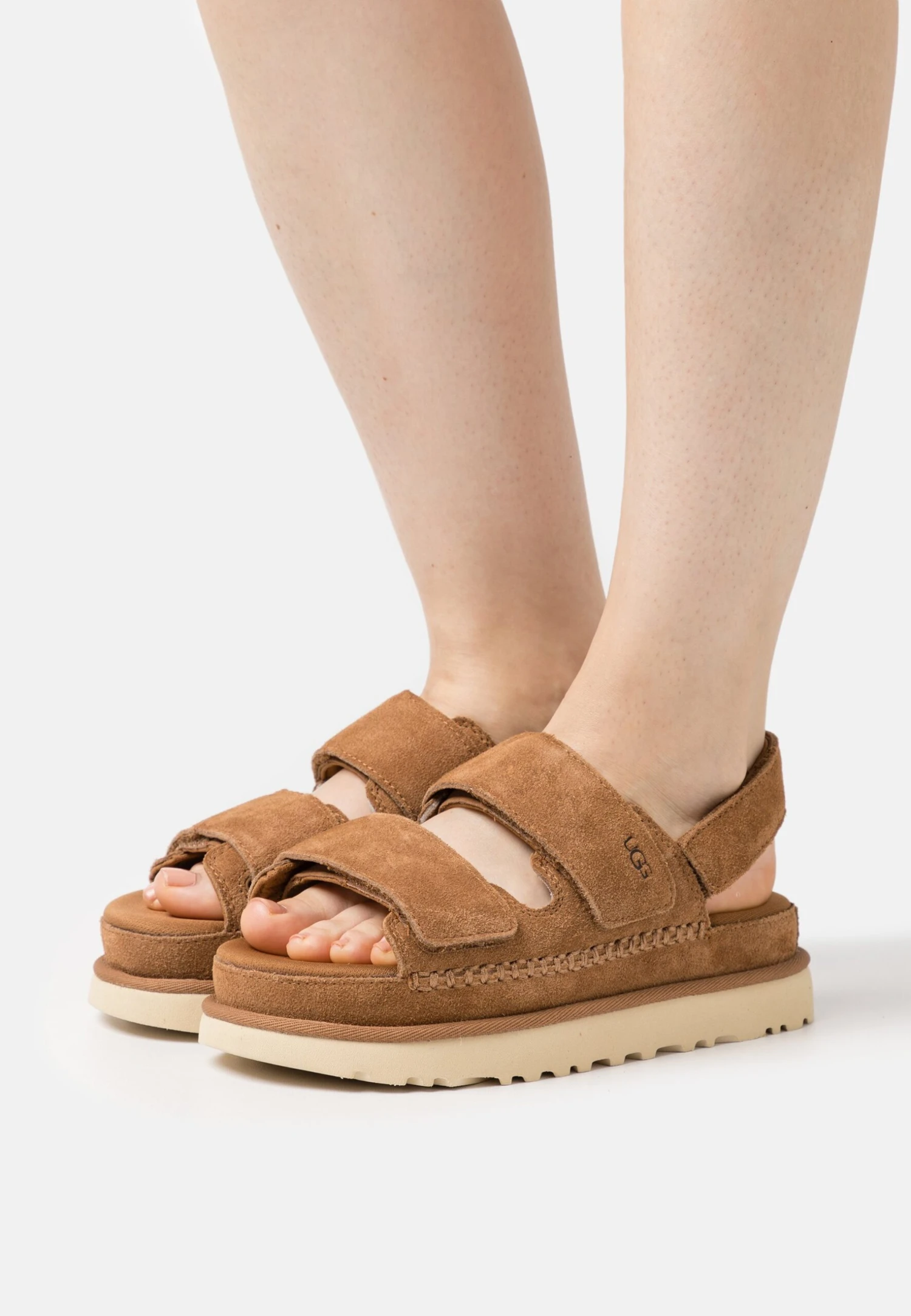 Ugg Goldenstar - Sandalen Met Plateauzool - Chestnut 3 Ugg Goldenstar - Sandalen Met Plateauzool - Chestnut