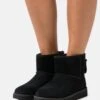 Ugg Classic Mini Logo Zip - Korte Laarzen - Black 1 Ugg Classic Mini Logo Zip - Korte Laarzen - Black -Ugg Verkoopwinkel 731c41688440483e977871b52b2eb539
