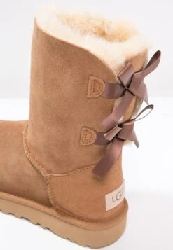 Ugg Bailey Bow - Korte Laarzen - Chestnut -Ugg Verkoopwinkel 73254e64785b4e00837b22423fa171db
