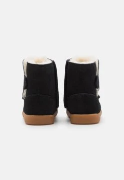 Ugg Keelan Unisex - Korte Laarzen - Black 9 Ugg Keelan Unisex - Korte Laarzen - Black -Ugg Verkoopwinkel 79668a4e31bb46b282a2d66b3666240a