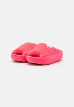 Ugg Foamo Slide - Pantoffels - Super Coral -Ugg Verkoopwinkel 8ff74cdd51e34885bd46fa6668dbfc75