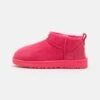 Ugg Classic Ultra - Korte Laarzen - Pink Glow 2 Ugg Classic Ultra - Korte Laarzen - Pink Glow -Ugg Verkoopwinkel 933a4b8f5fe8449ea45042e58f2ae294
