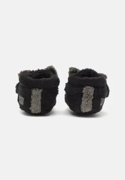 Ugg Bixbee Koala Stuffie Unisex - Geboortegeschenk - Black 10 Ugg Bixbee Koala Stuffie Unisex - Geboortegeschenk - Black -Ugg Verkoopwinkel 9ddc8fac4d6f4ca19794f3cc680856b2