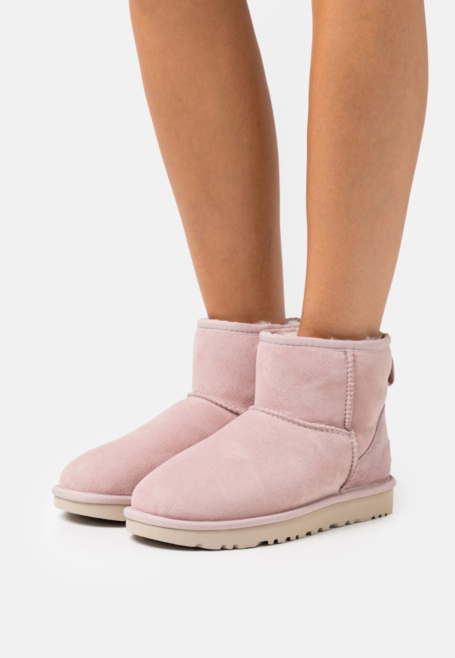 Ugg Classic Mini - Korte Laarzen - Rose Grey 3 Ugg Classic Mini - Korte Laarzen - Rose Grey