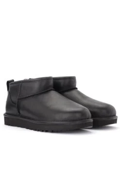 Ugg Korte Laarzen - Nero 9 Ugg Korte Laarzen - Nero -Ugg Verkoopwinkel b16dc4de34f24fd7a785e8327f6ee8b0