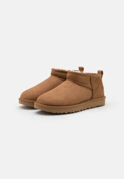 Ugg Classic Ultra - Korte Laarzen - Chestnut 14 Ugg Classic Ultra - Korte Laarzen - Chestnut -Ugg Verkoopwinkel b78be278e3a647849b1482f98660a209