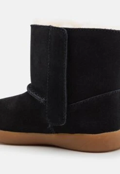 Ugg Keelan Unisex - Korte Laarzen - Black 12 Ugg Keelan Unisex - Korte Laarzen - Black -Ugg Verkoopwinkel c602c195b7ca434fa08643dfeebc7ebd