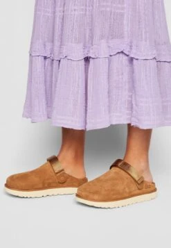 Ugg Goldenstar - Pantoffels - Chestnut 13 Ugg Goldenstar - Pantoffels - Chestnut -Ugg Verkoopwinkel c65ff180e0c7435ea038d5c388739e06