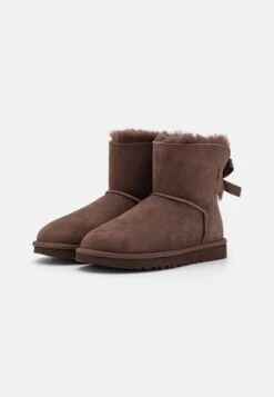 Ugg Mini Bailey Bow - Korte Laarzen - Burnt Cedar 10 Ugg Mini Bailey Bow - Korte Laarzen - Burnt Cedar -Ugg Verkoopwinkel cbc8498d353845eab3e74d18244b5fd3