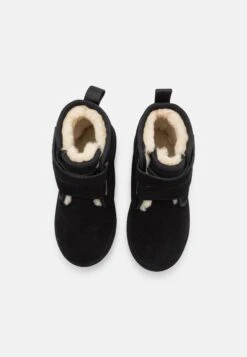 Ugg Neumel Platform Unisex - Korte Laarzen - Black 11 Ugg Neumel Platform Unisex - Korte Laarzen - Black -Ugg Verkoopwinkel d32f3efe5cac40a0ade6008ed5ae2313