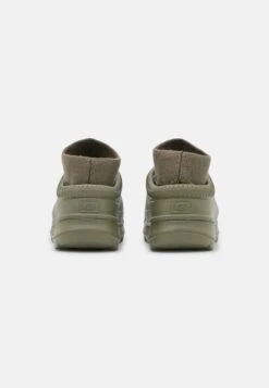 Ugg Tasman - Instappers - Burnt Olive -Ugg Verkoopwinkel eabf84e09ed343c9a6104ae4cb3e7b4f