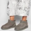 Ugg Classic Ultra - Korte Laarzen - Grey 2 Ugg Classic Ultra - Korte Laarzen - Grey -Ugg Verkoopwinkel f4dab780a09f4c7780f7d7f652c5dd77