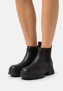 Ugg Ashton Chelsea - Enkellaarsjes Met Plateauzool - Black