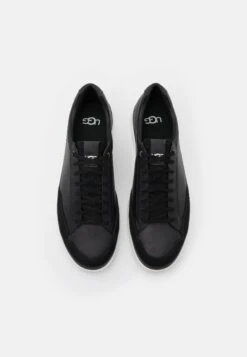 Ugg South Bay- Sneakers Laag - Black 11 Ugg South Bay- Sneakers Laag - Black -Ugg Verkoopwinkel fc342b98f6354e5fb65ac856233099a2